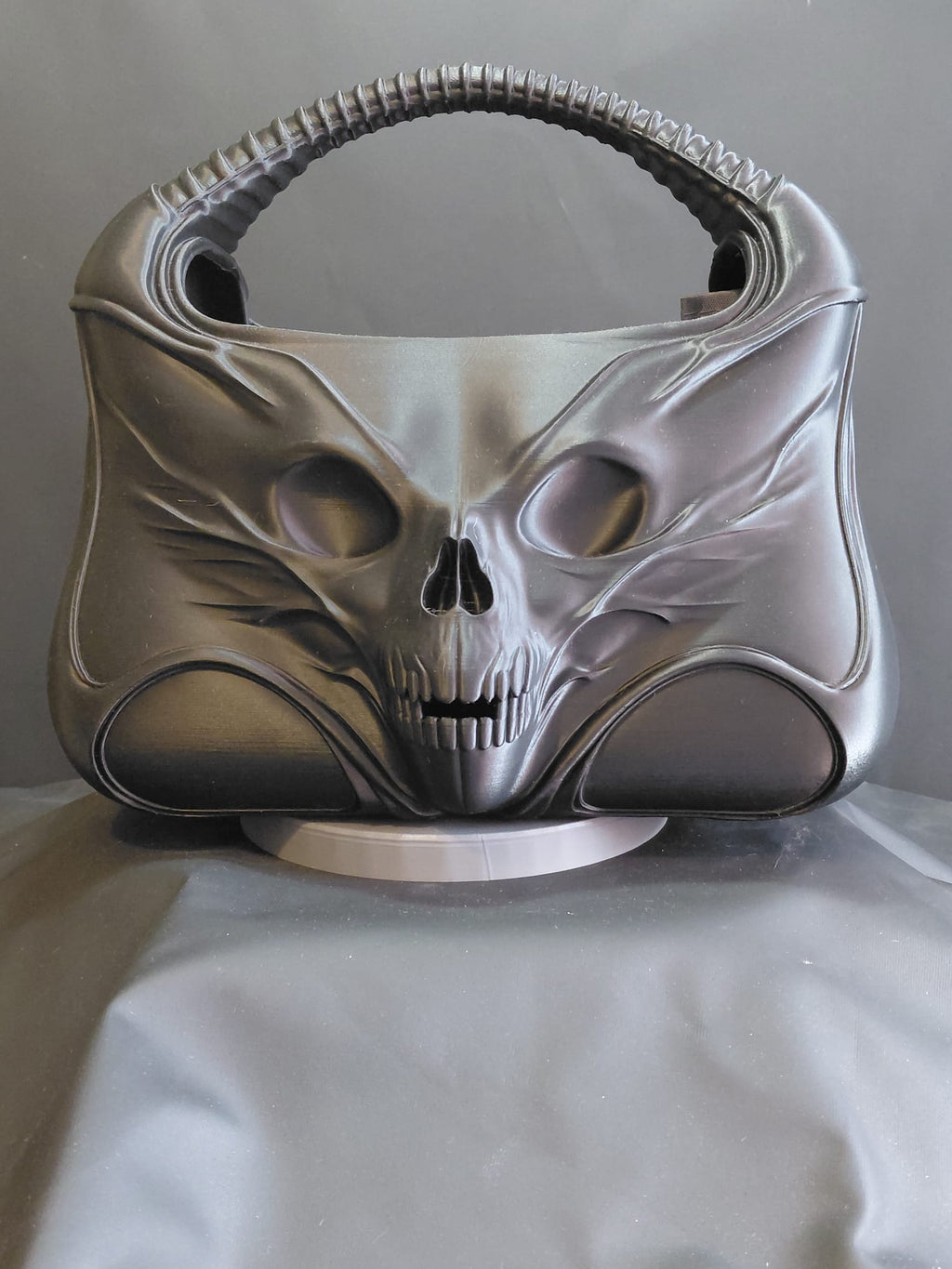OBSIDIAN SKULL